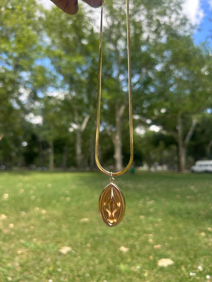Pussy Piece Necklace