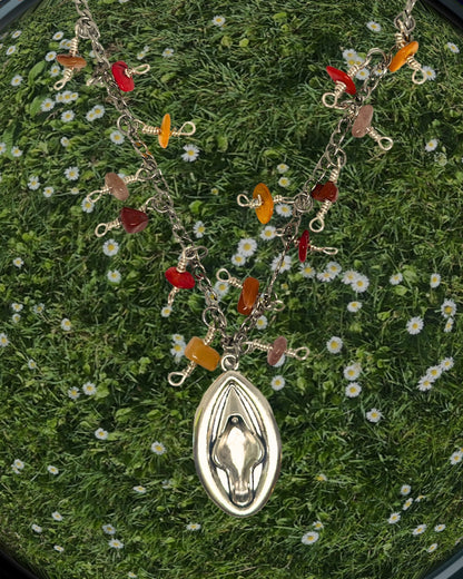Praise The Pussy Lesbian Necklace